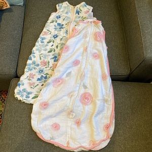 Bundle of 6-12 month sleep sacks by Burt’s Bees and Amazing Baby